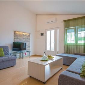1-Bedroom Apartment near Stari Grad, Hvar Island, Sleeps 2-4